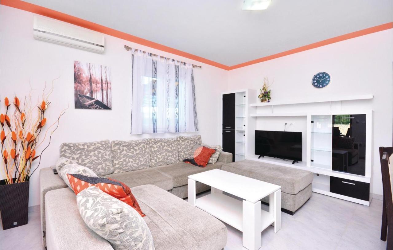 3 Bedroom Nice Home In Solin Split Eksteriør bilde