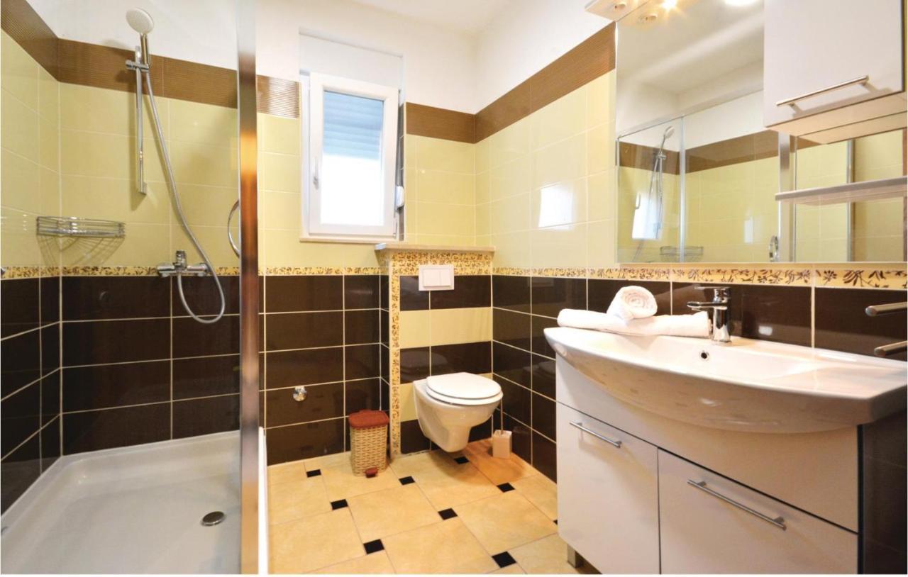 3 Bedroom Nice Home In Solin Split Eksteriør bilde